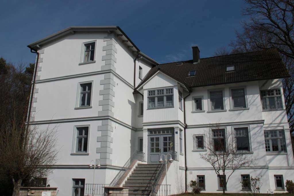 Wohnung Adebar Im Haus Seeadler ツィノヴィッツ エクステリア 写真